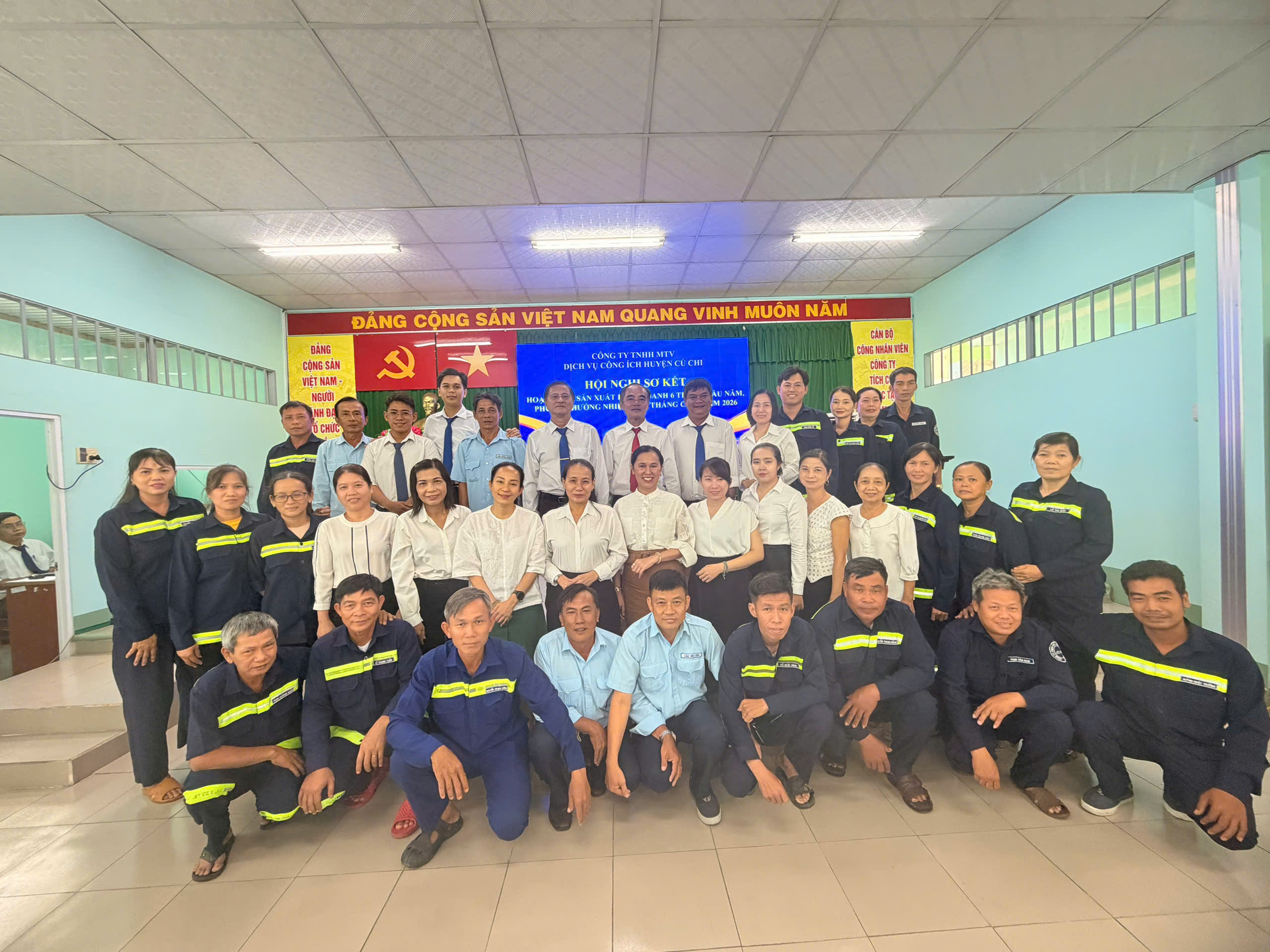 CÔNG TY TNHH MTV DỊCH VỤ CÔNG ÍCH HUYỆN CỦ CHI  SƠ KẾT HOẠT ĐỘNG SẢN XUẤT KINH DOANH 6 THÁNG  ĐẦU NĂM VÀ HỘI NGHỊ ĐỐI THOẠI DOANH NGHIỆP NĂM 2026